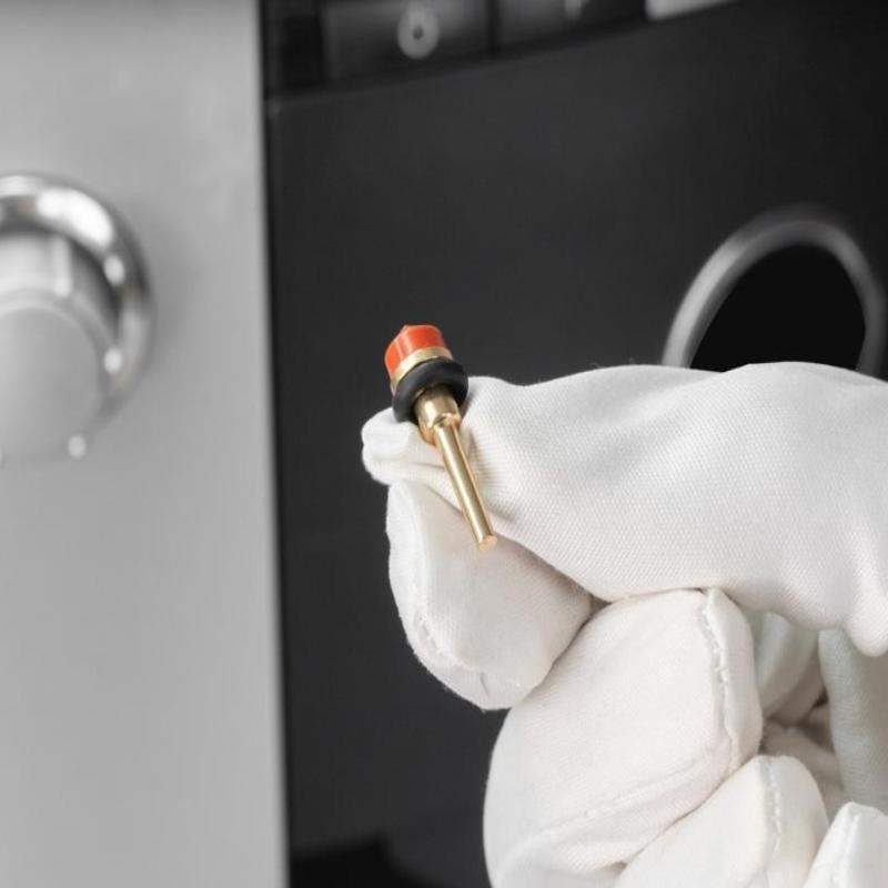 Coffee Equipment Maintenance - Konektor Perawatan Mesin Kopi untuk Steker