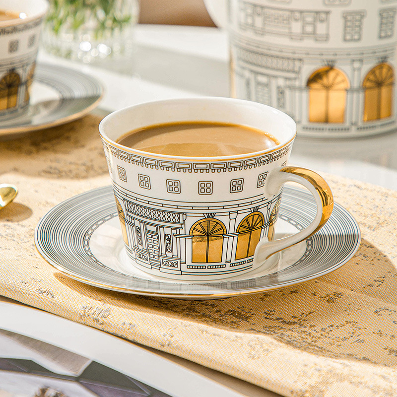 Coffee Equipment Set - Cangkir arsitektur dan piring kopi Mug